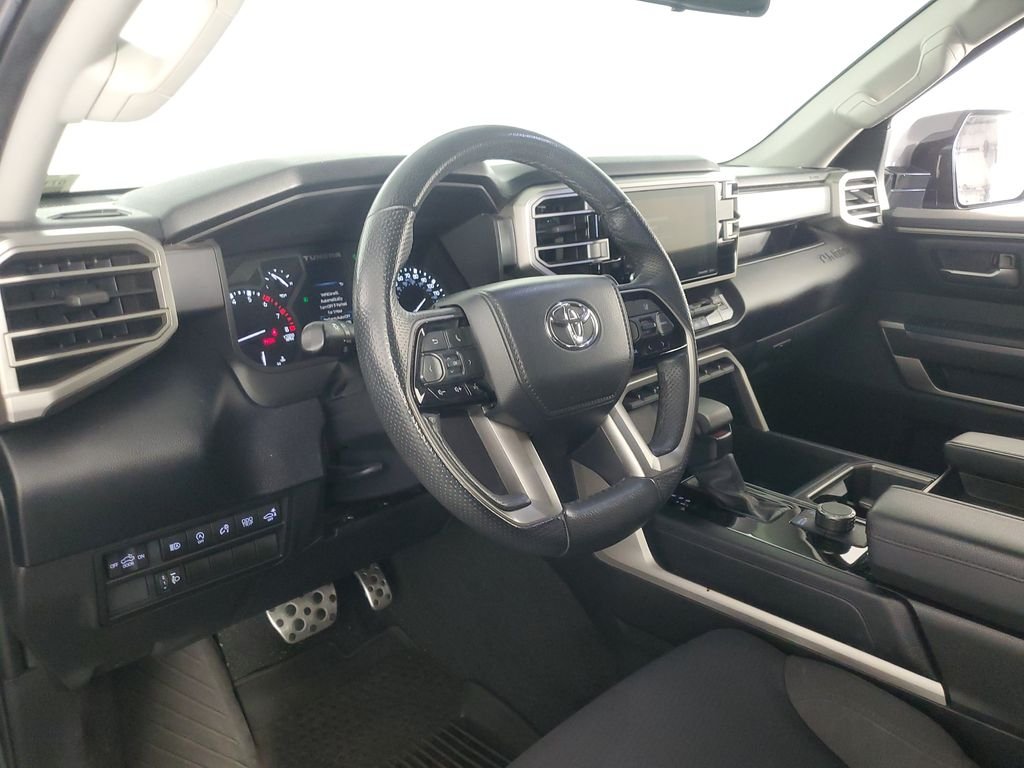 Used 2022 Gray Toyota SR5 image 11