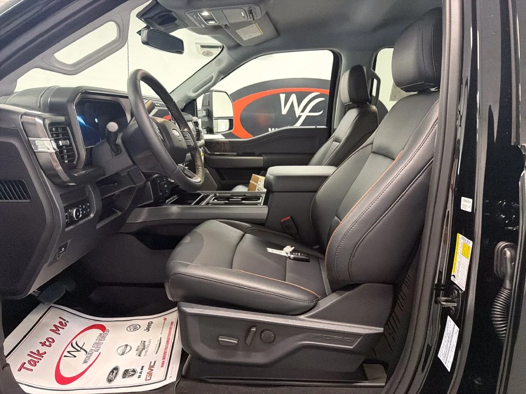 New 2027 Black Ford Lariat image 10