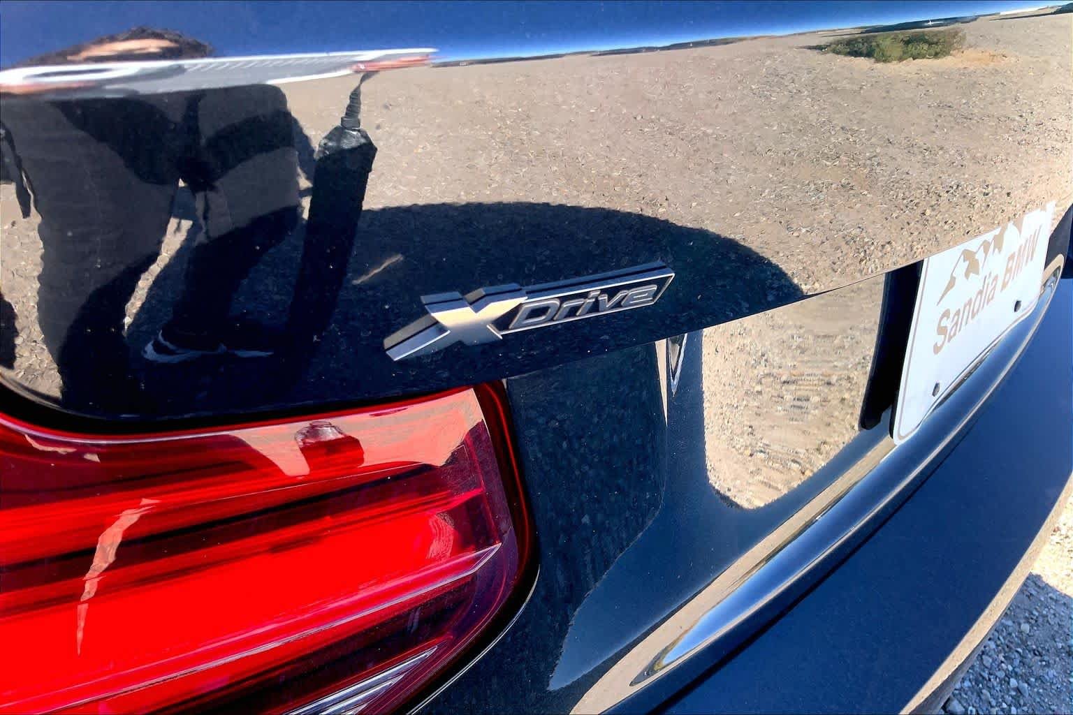 Used 2020 Black Sapphire Metallic BMW M240i xDrive image 16