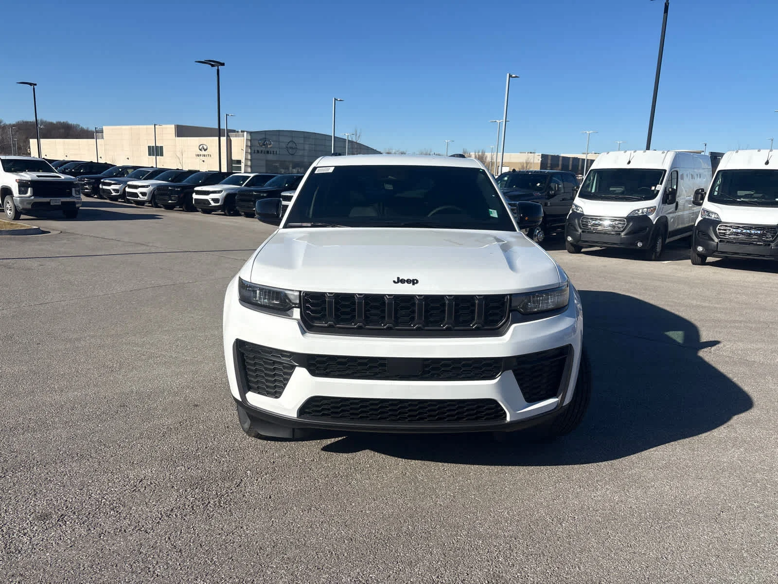 New 2026 Bright White Clearcoat Jeep Laredo Altitude image 3