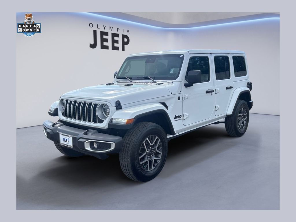 2025 Jeep Wrangler Sahara's photo