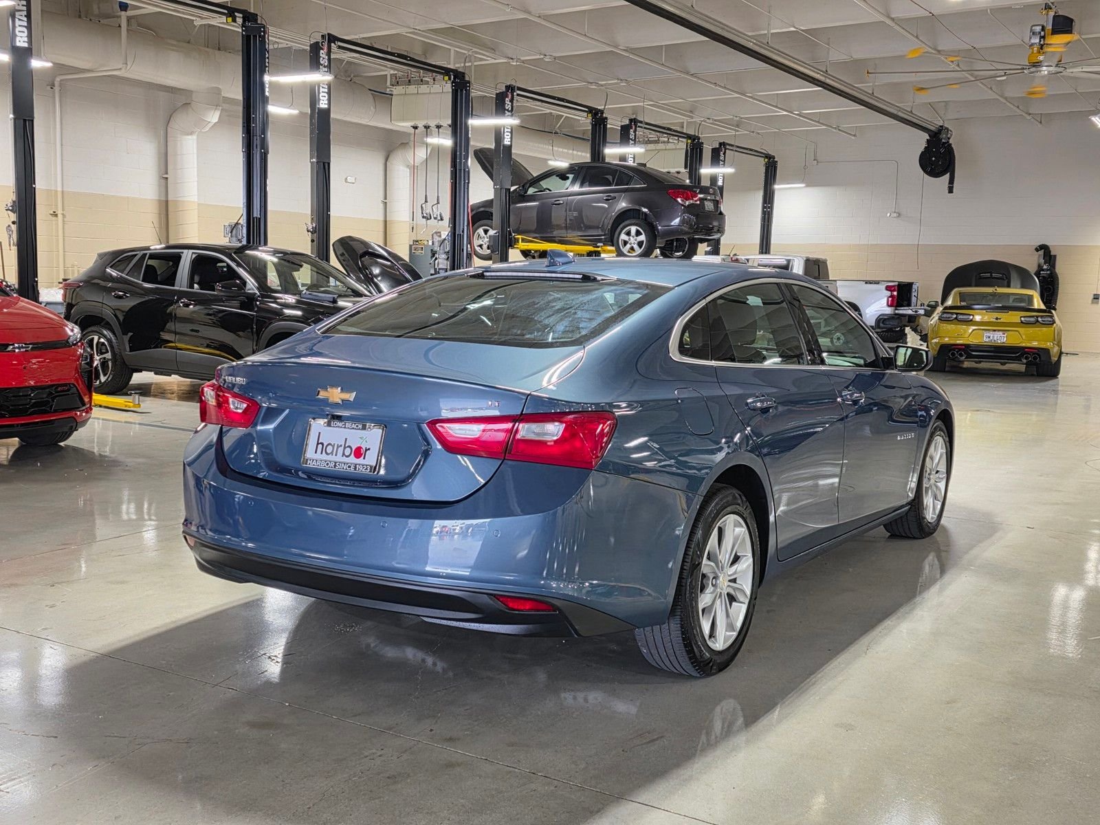 2024 Chevrolet Malibu 1LT - Photo 7