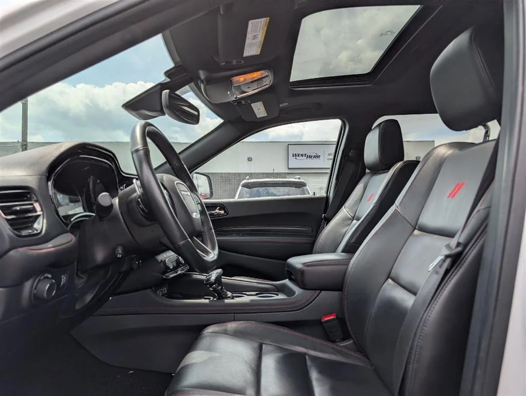 Used 2025 White Knuckle Dodge R/T image 8