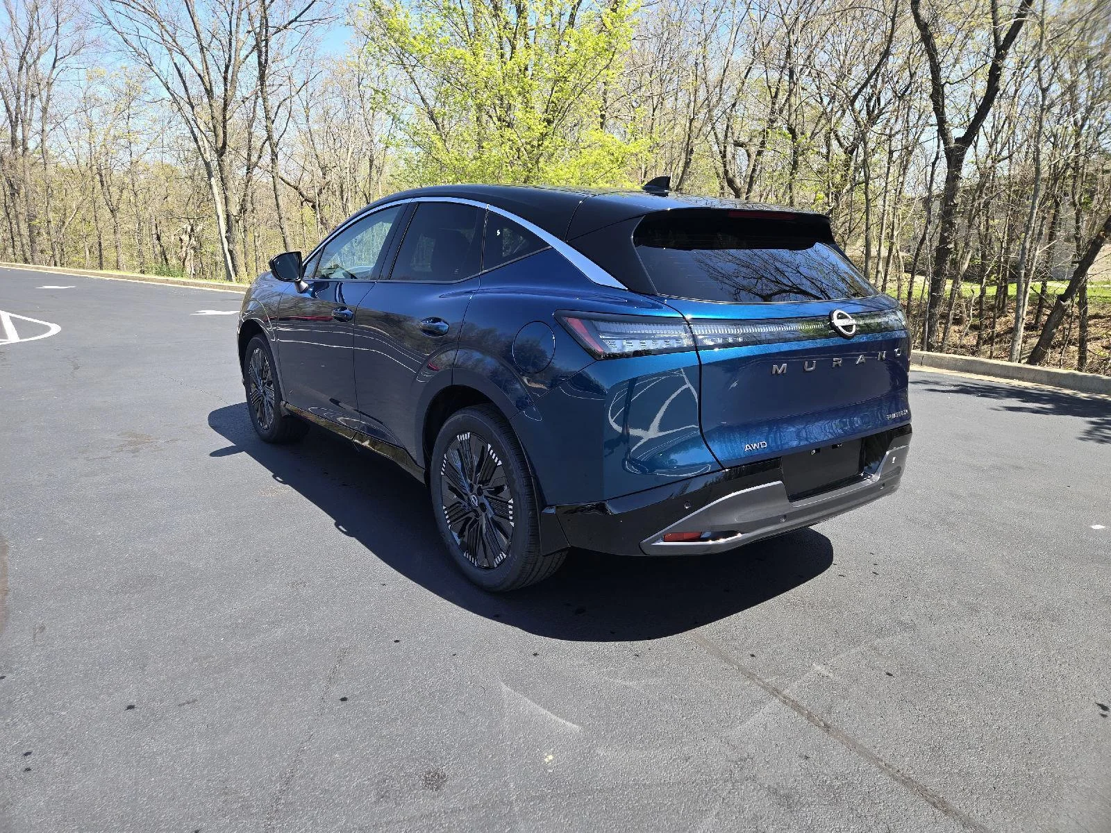 New 2026 Aurora Blue Pearl Metallic/Super Black Nissan Platinum image 6