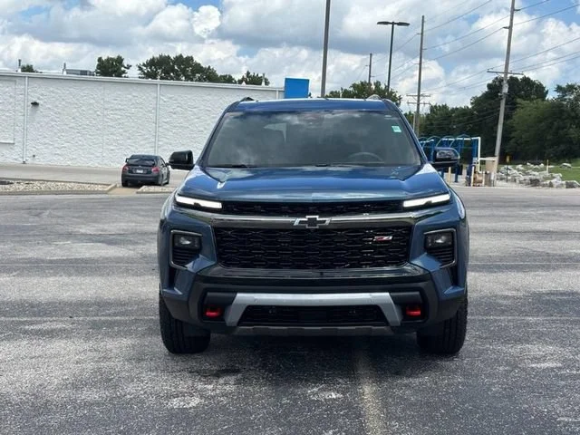 Used 2026 Lakeshore Blue Metallic Chevrolet Z71 image 8