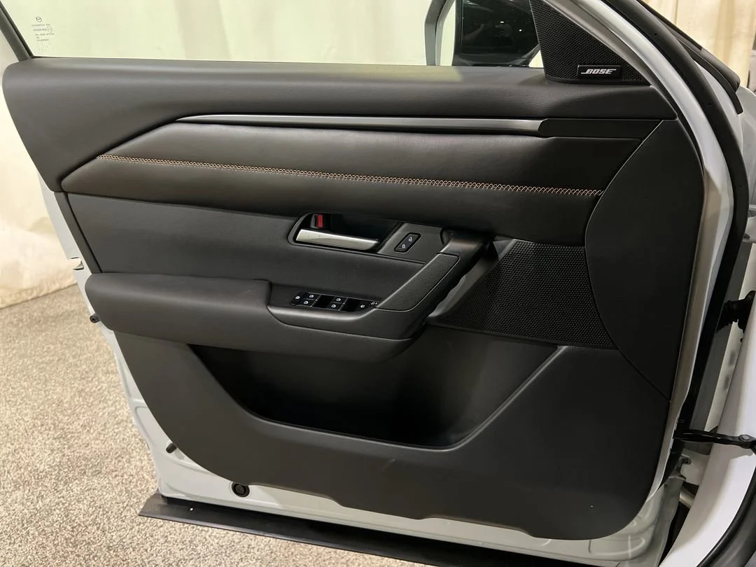 2025 Mazda CX-50 Premium - Photo 18