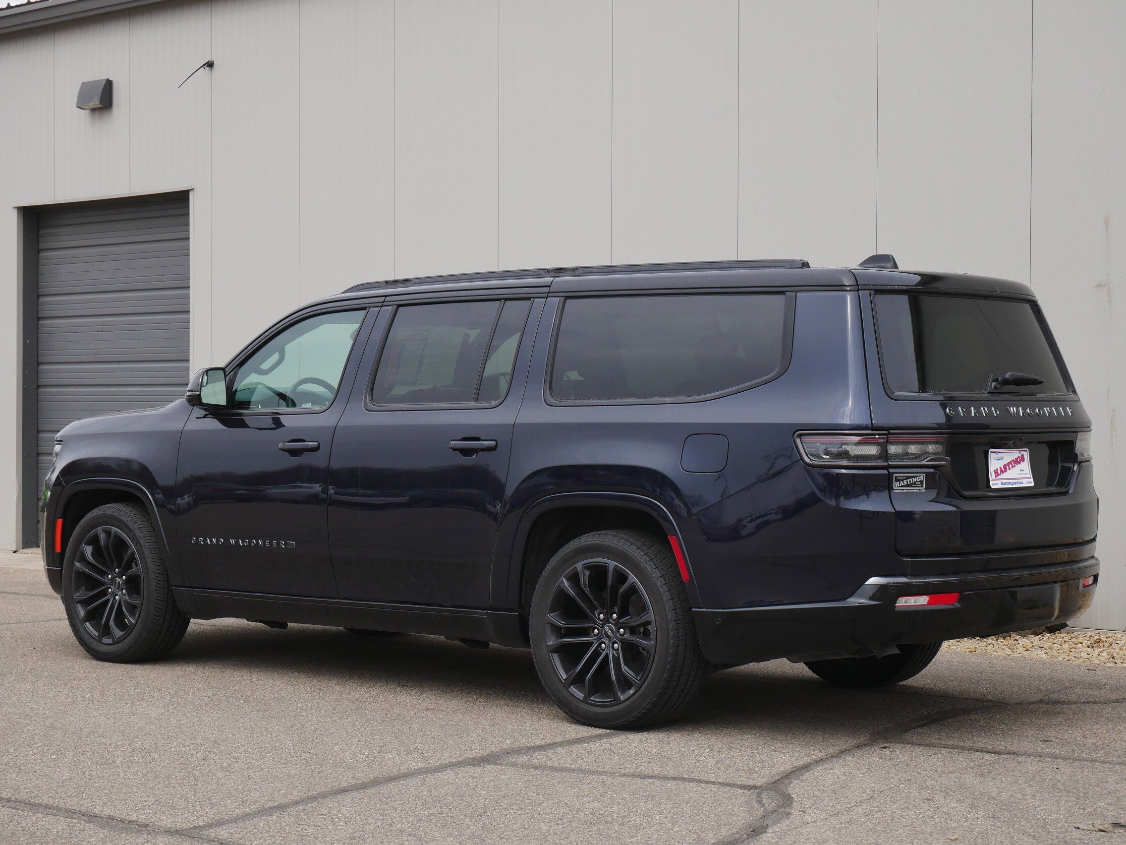 Used 2024 Midnight Sky Jeep Series II image 3