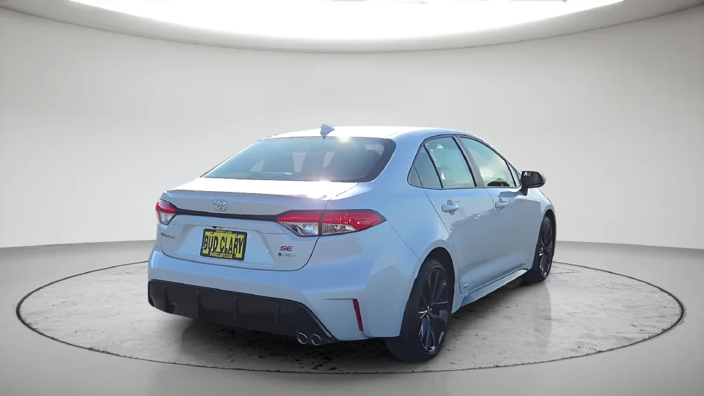 New 2027  Toyota  image 7