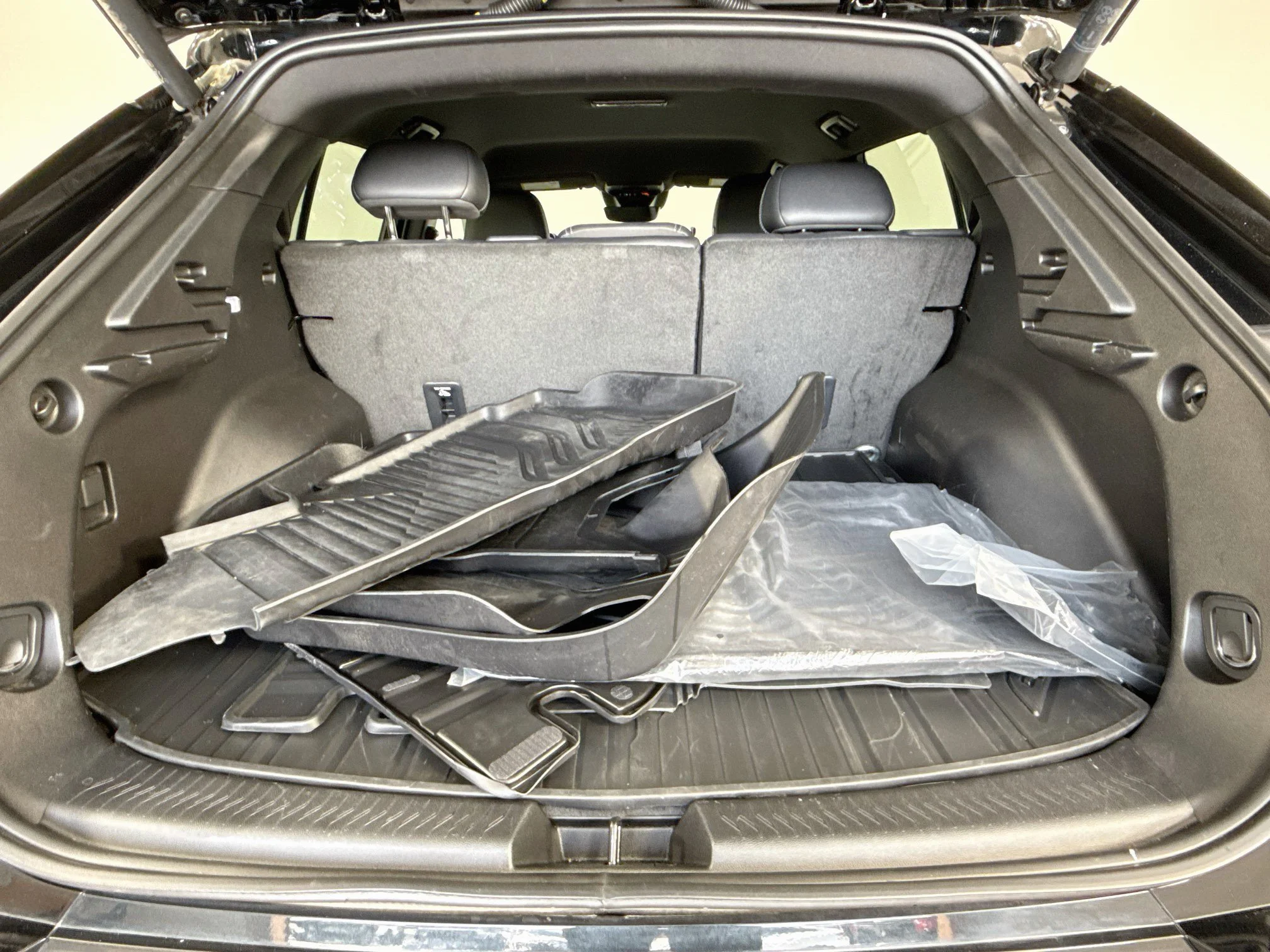 Used 2025 Black Chevrolet LT image 28