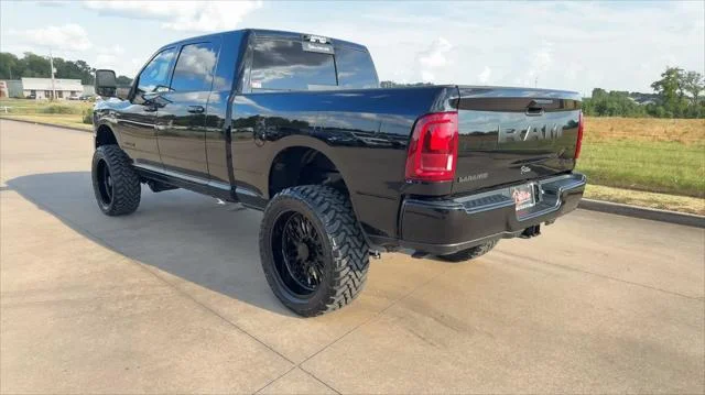 New 2026 Diamond Black Crystal Pearl-Coat Exterior Paint RAM Laramie image 6