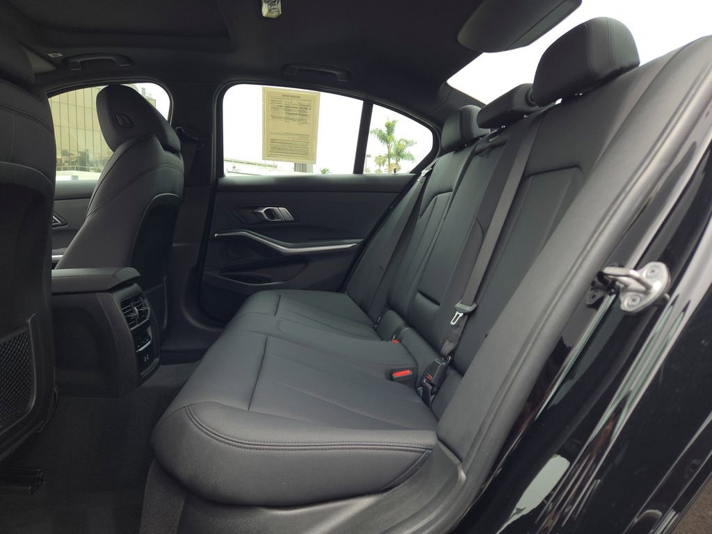 Used 2021 Jet Black BMW 330i image 9