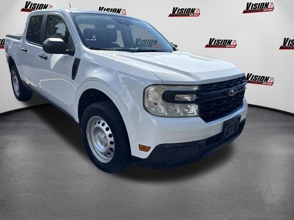 Used 2024 White Ford XL image 3