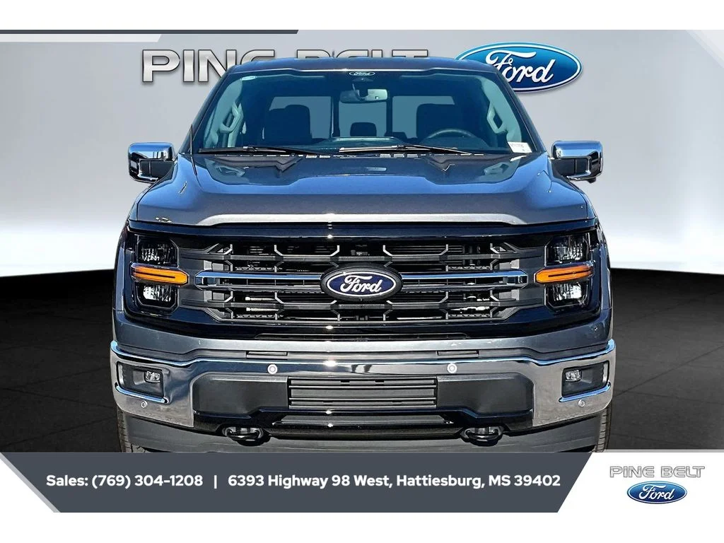 New 2026 Carbonized Gray Metallic Ford XLT image 3