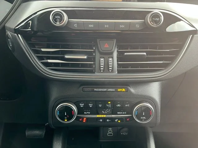 New 2026 Agate Black Metallic Ford Active® image 28