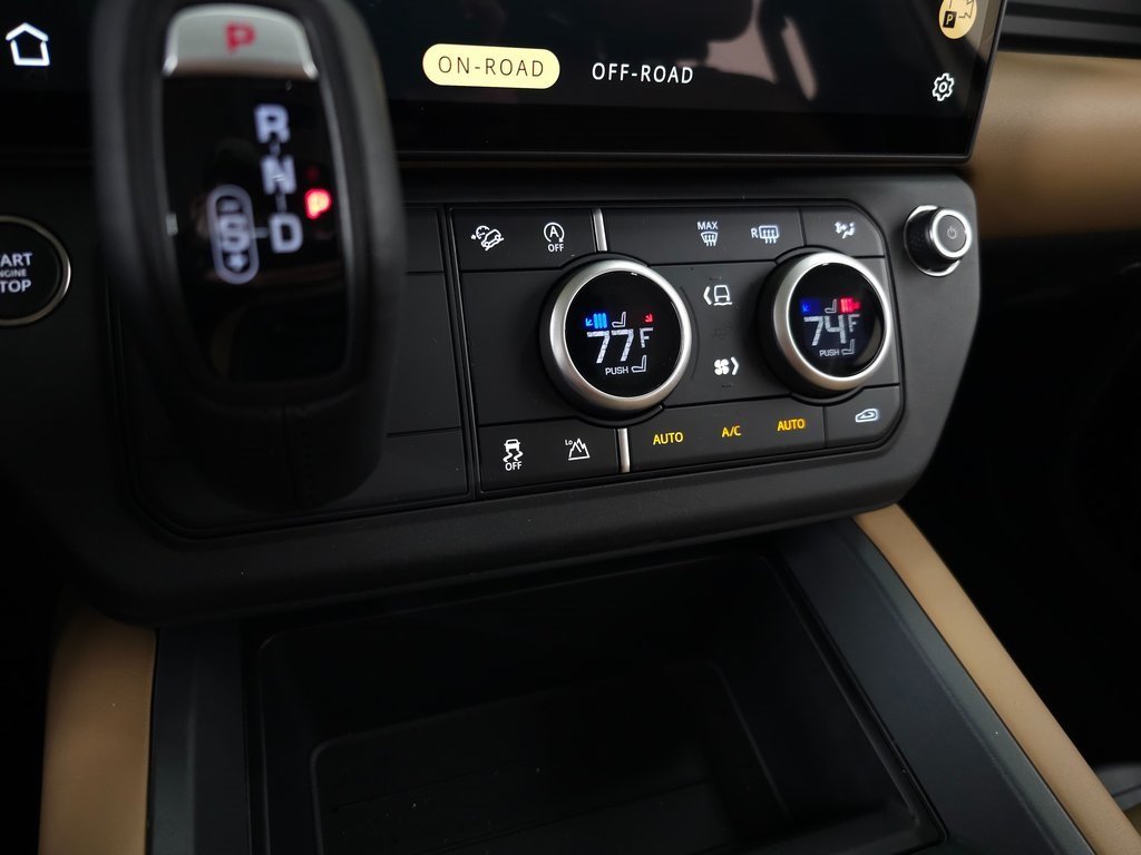 2026 LAND ROVER DEFENDER - Image 28