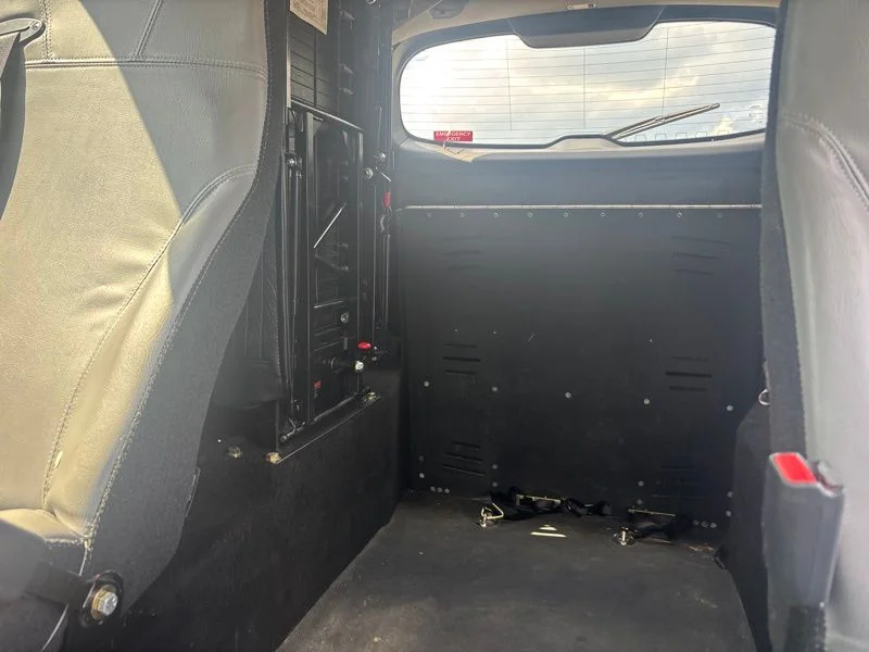 Used 2022 Silver Toyota XLE image 21