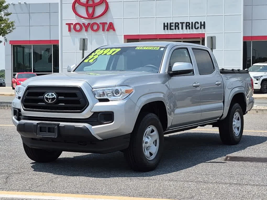 2022 Toyota Tacoma SR