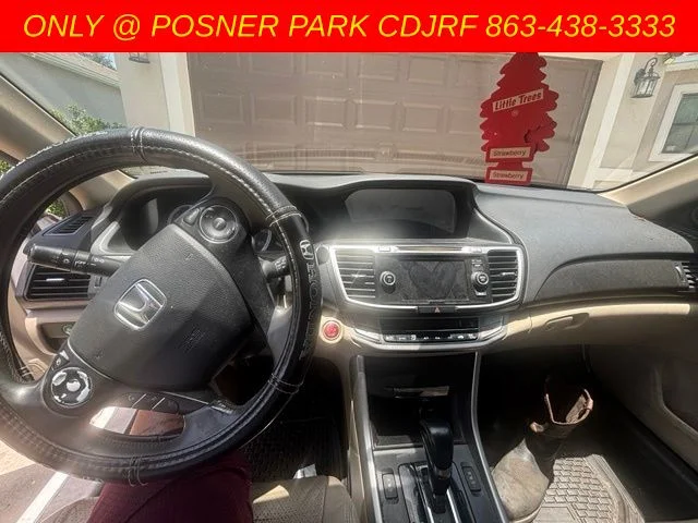 Used 2014  Honda EX-L image 8