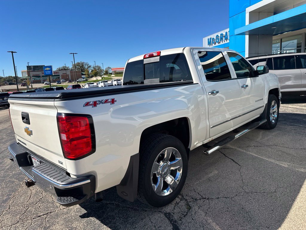 Used 2014 White Chevrolet LTZ image 5