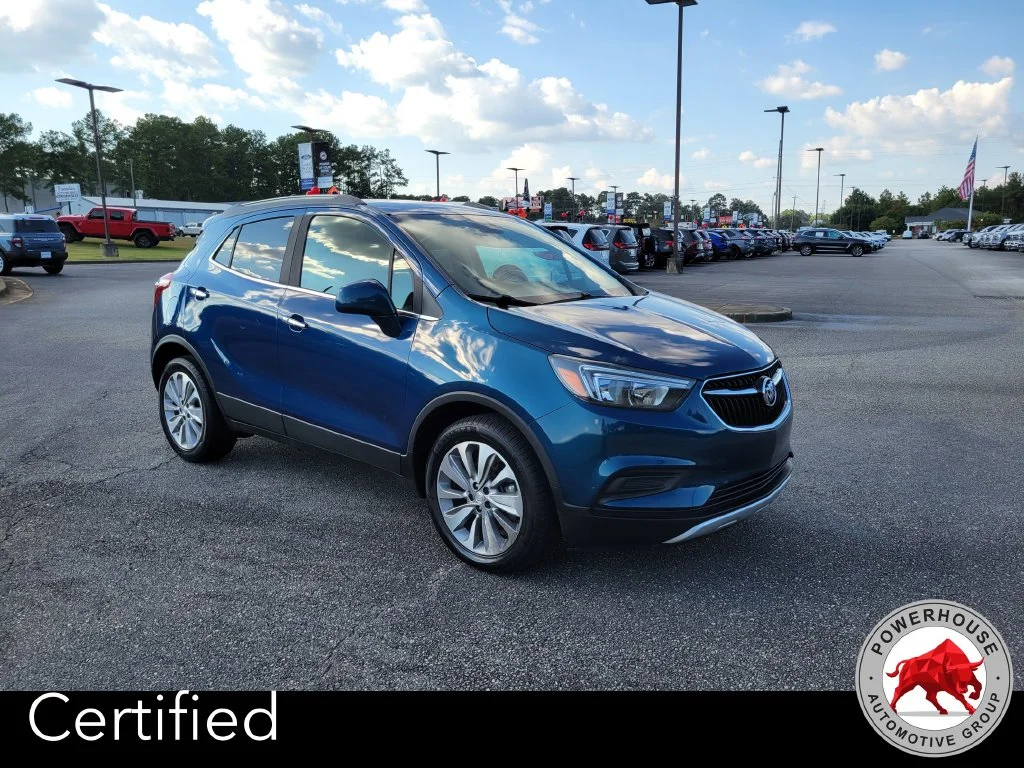 Used 2020 Blue Buick Preferred image 9