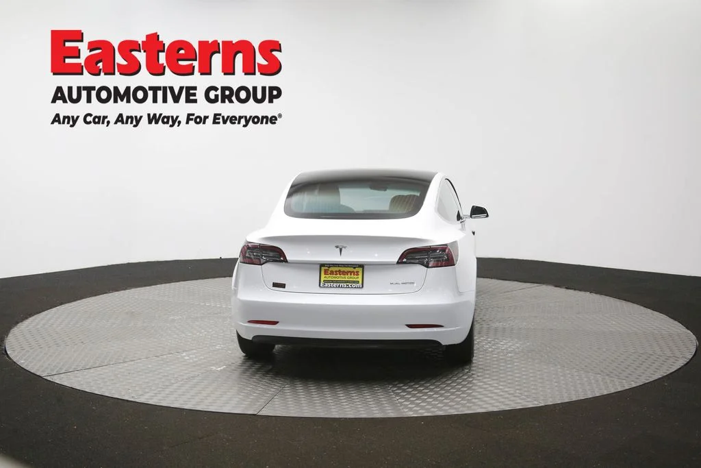 Used 2018 White Tesla Long Range image 30