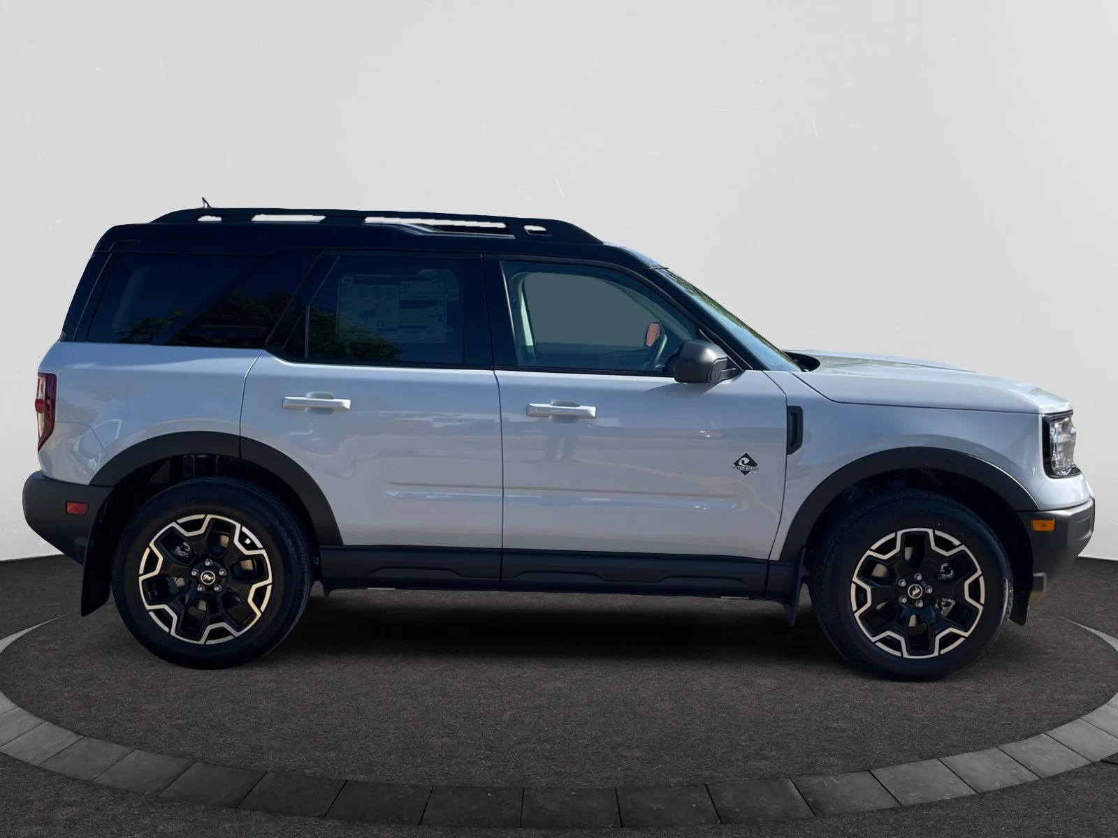 New 2026 Space White Metallic Ford Outer Banks image 6