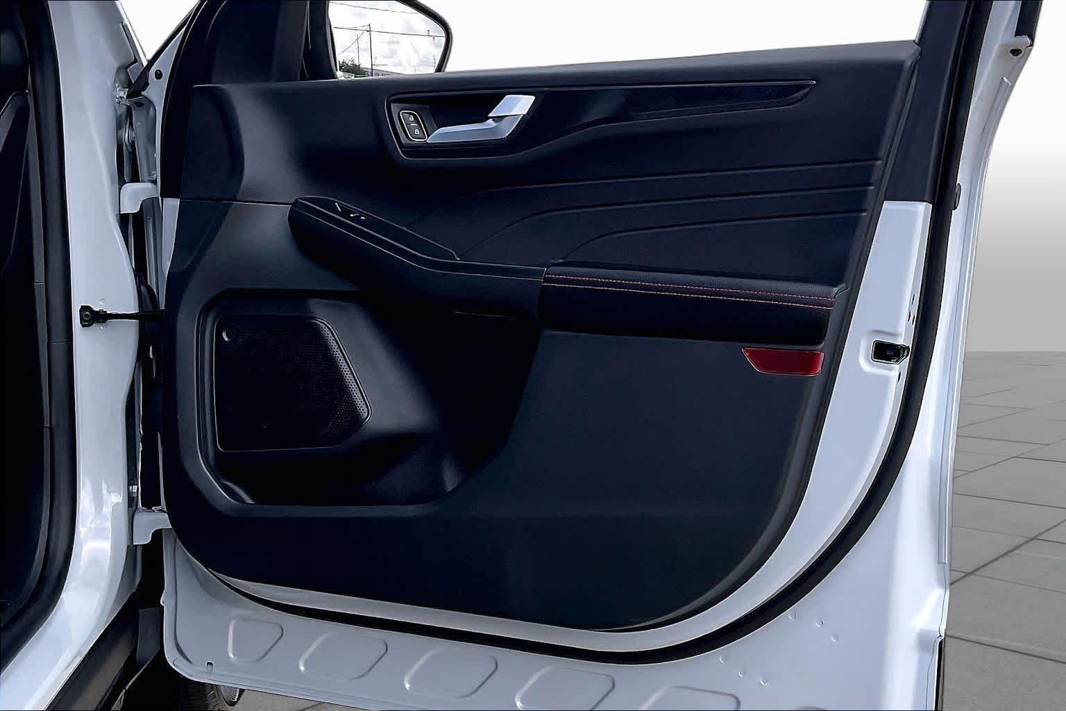 Used 2025 Space Silver Ford ST-Line image 19