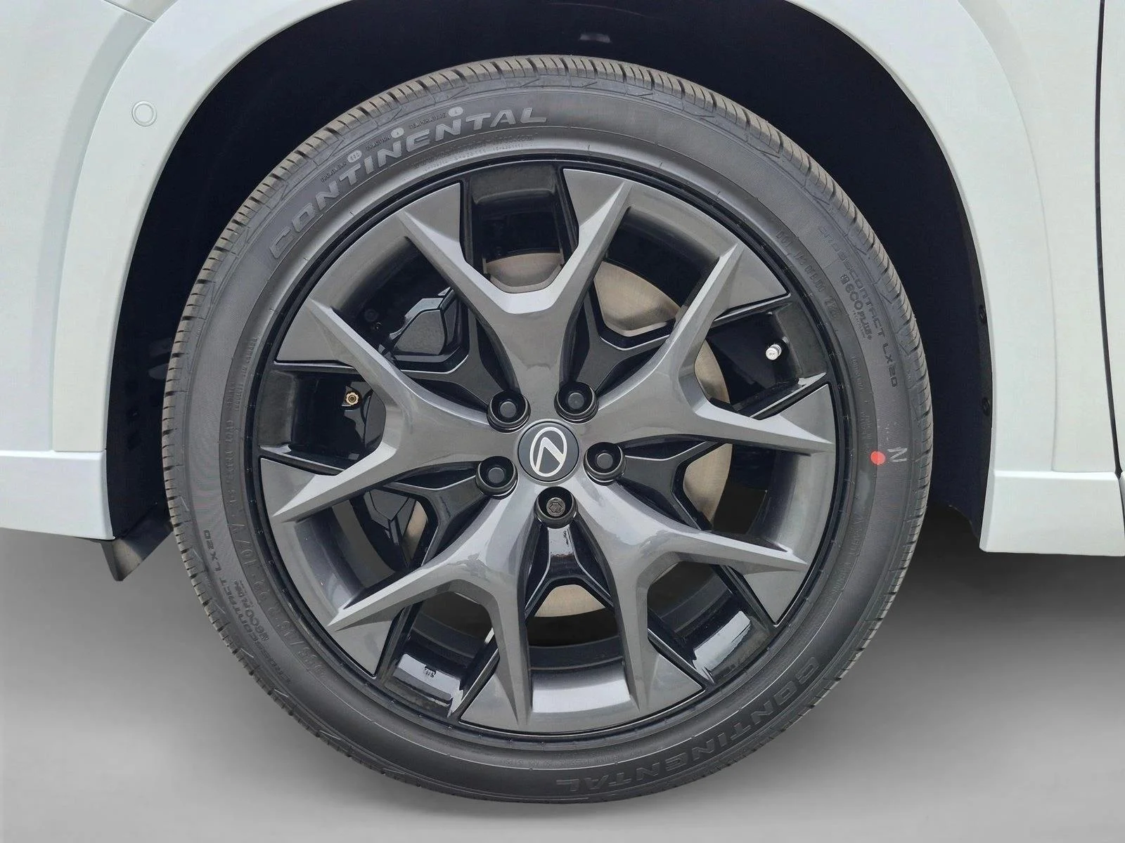 New 2026 Wind Chill Pearl Lexus TX 500h F SPORT PERFORMANCE PREMIUM AWD image 9