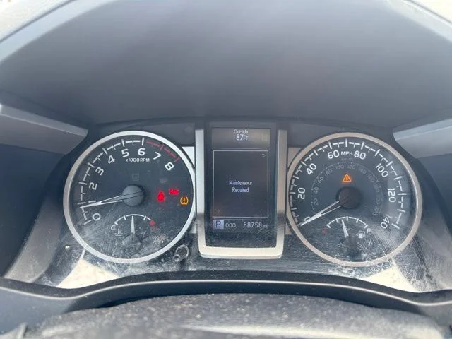 Used 2020 Gray Toyota SR5 image 10