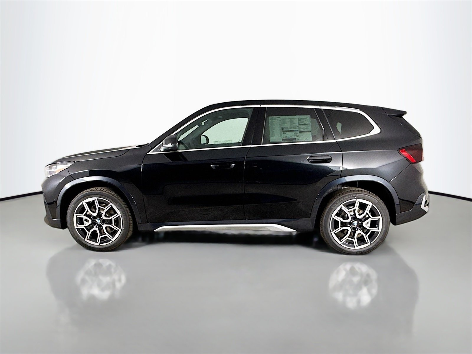 2026 Bmw X1 XDrive28i photo 3