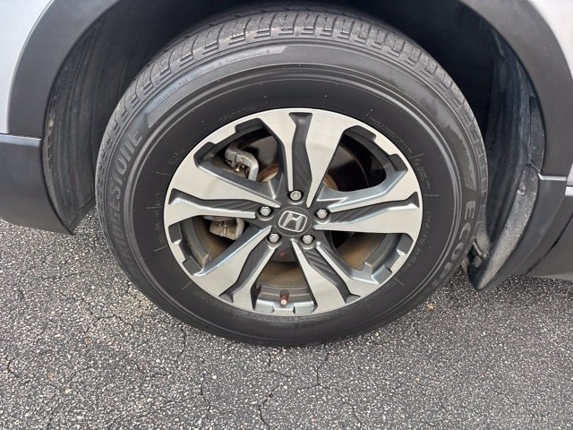 Used 2018 Lunar Silver Metallic Honda LX image 3