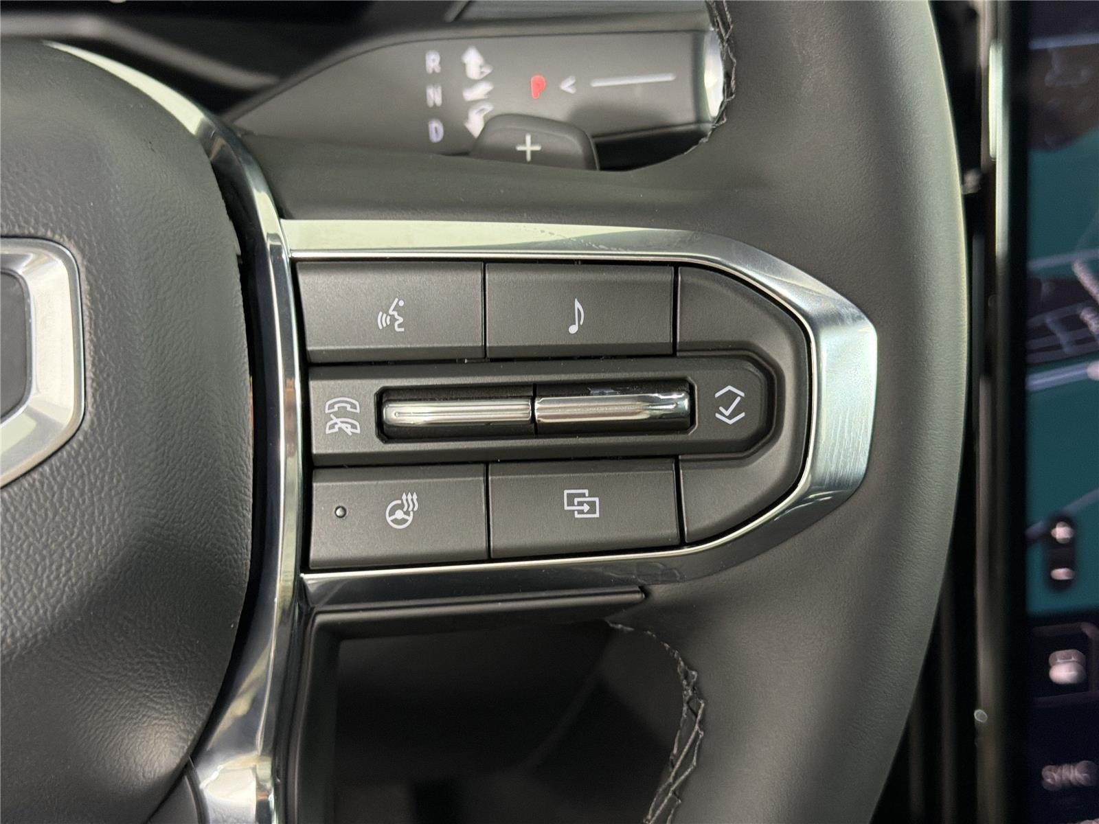 2026 GMC Acadia Elevation - Photo 28