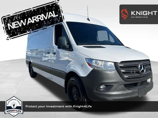 2023 Mercedes-Benz Sprinter 2500 Gas 170 WB High Roof's photo