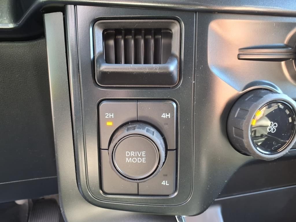 Used 2025 Silver Metallic Ford STX image 15