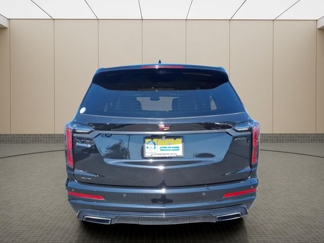 Used 2020 Black Cadillac Sport image 7
