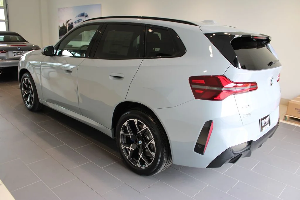 New 2026 Brooklyn Grey Metallic BMW 30 xDrive image 31