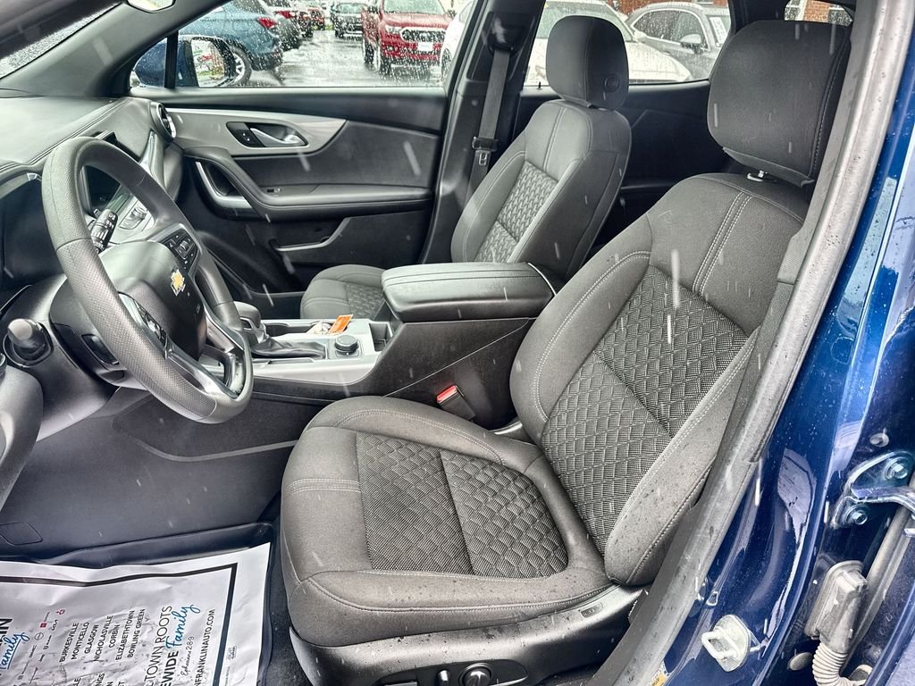 Used 2022 Blue Chevrolet LT image 11