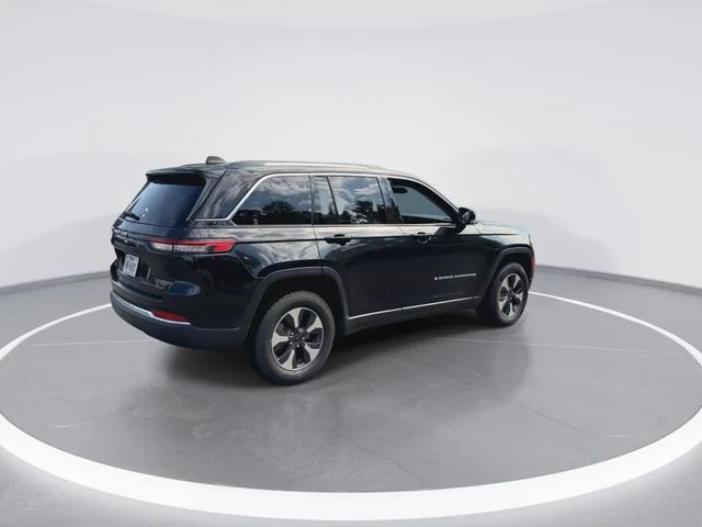 Used 2024 Black Jeep 4xe image 8