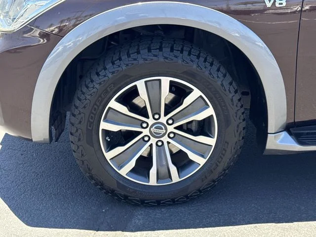 Used 2018 Brown Nissan SL image 34