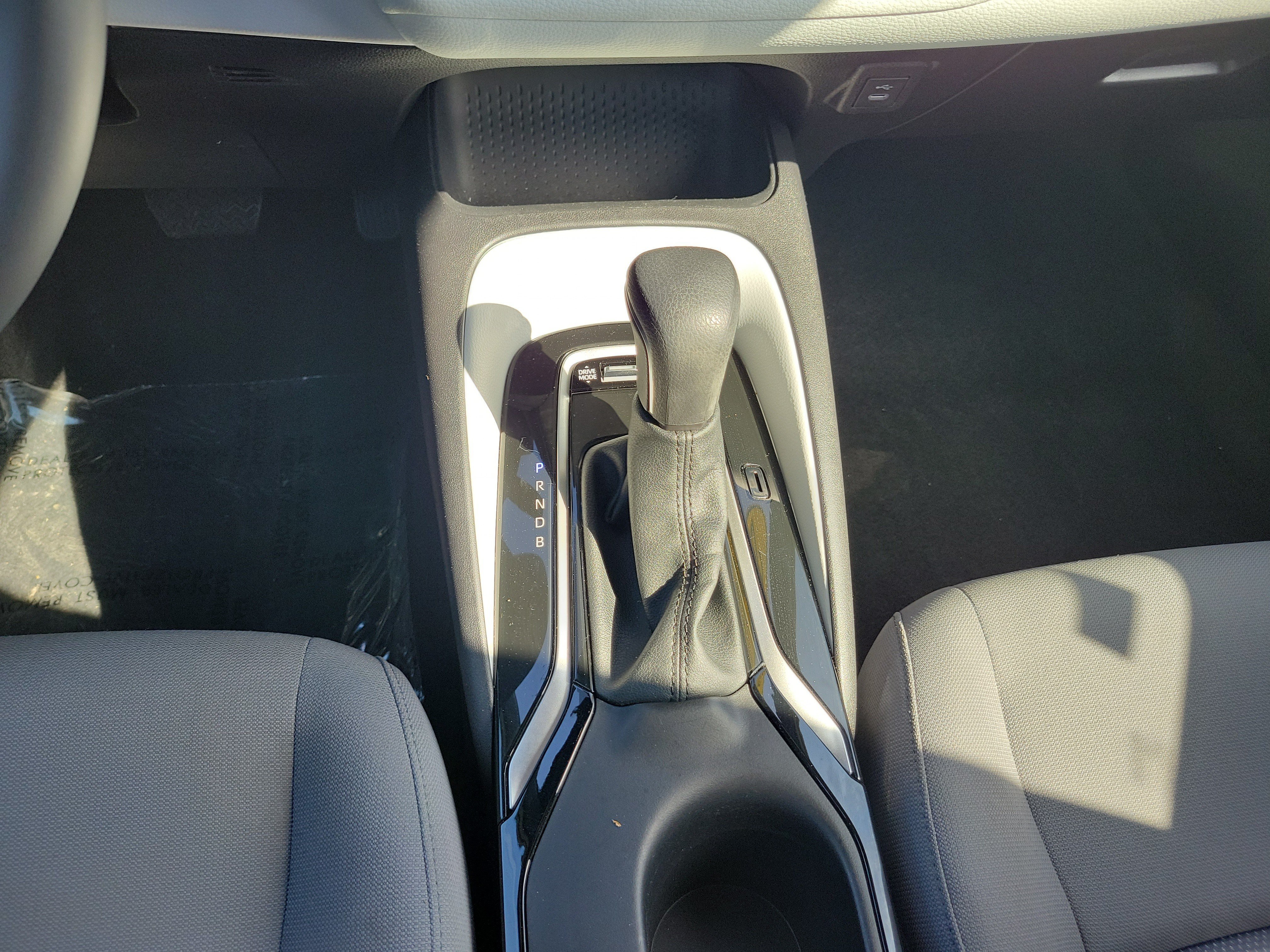 Certified Used 2025 Celestite Toyota SE image 18