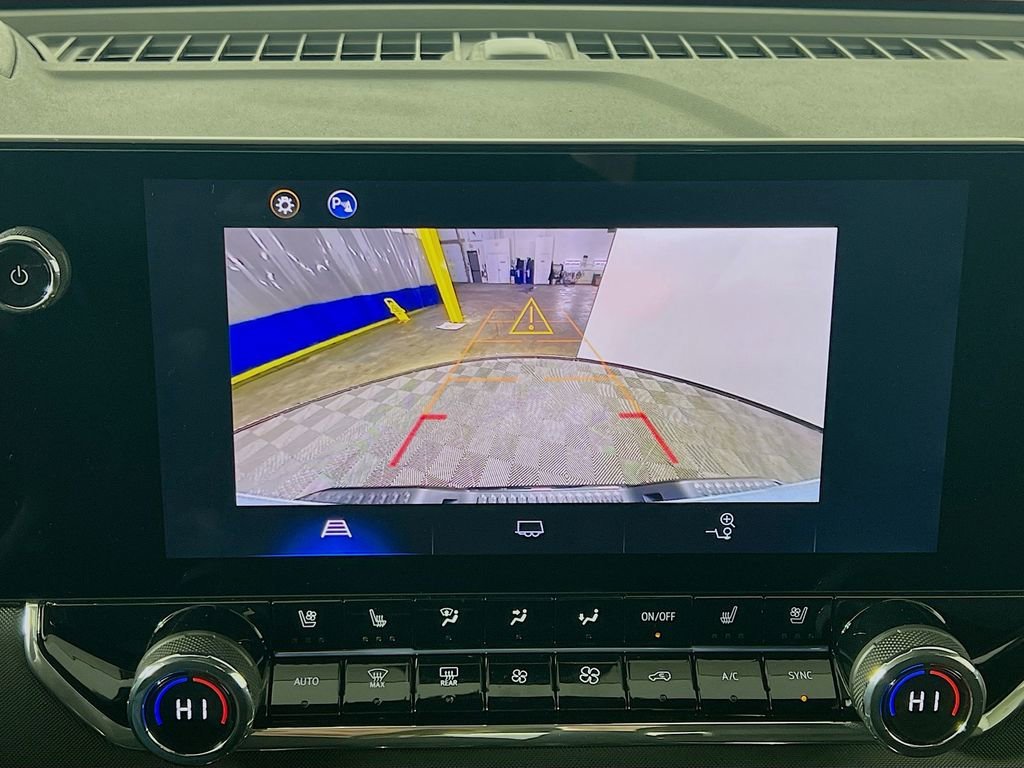 2025 Chevrolet Colorado Z71 - Photo 14