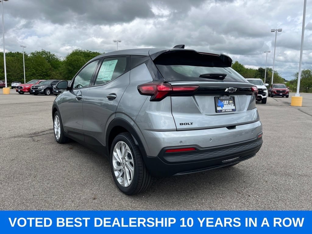 2027 Chevrolet Bolt LT - Photo 3