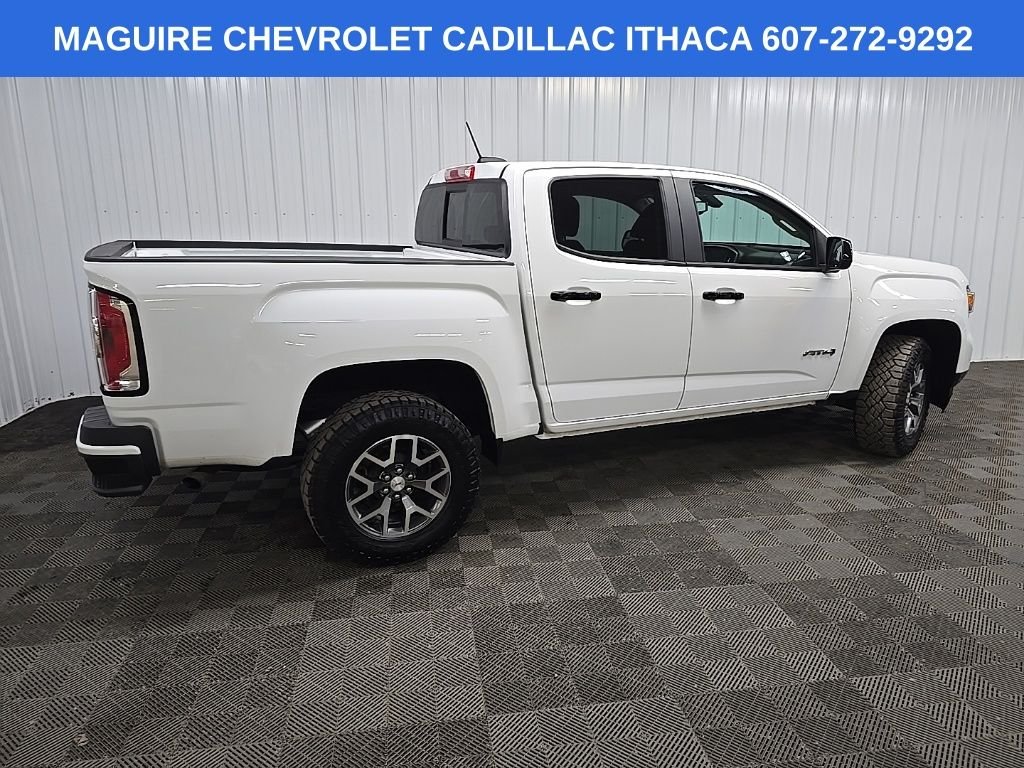 Used 2022 White GMC AT4 w/Leather image 3
