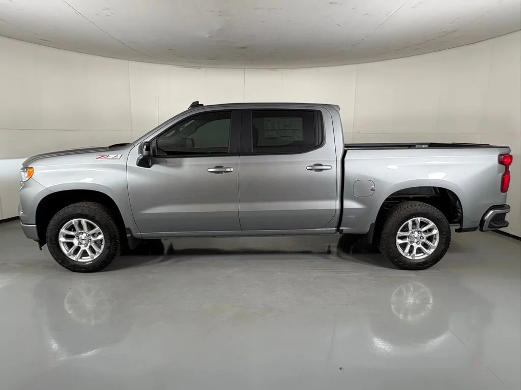 New 2026 Sterling Gray Metallic Chevrolet RST image 6