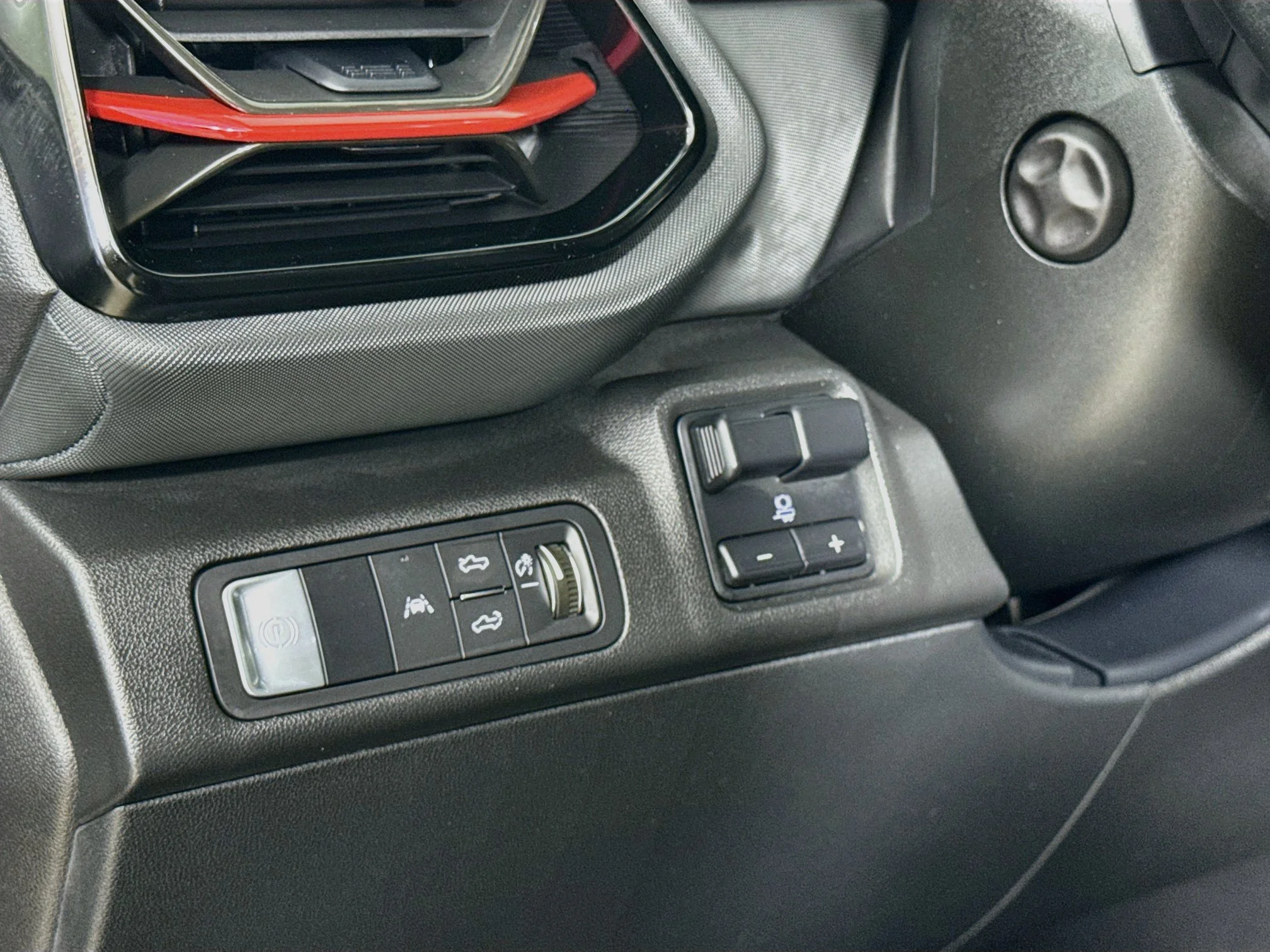Used 2026 Black Chevrolet Trail Boss - Extended Range image 12