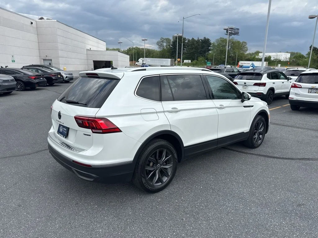 Certified Used 2023 Opal White Volkswagen 2.0T SE image 23