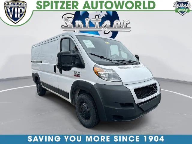 Used 2021 White Ram Low Roof image 1