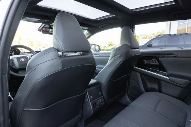 Certified Used 2023 WIND CHILL PEARL* Toyota  image 23