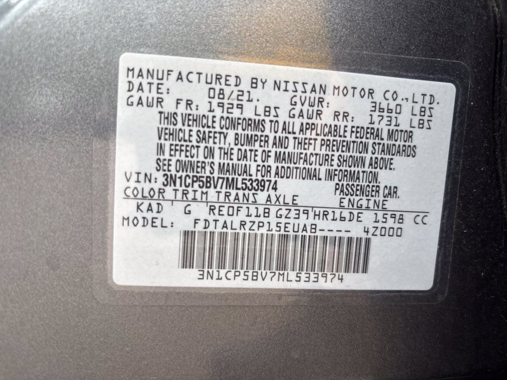 Used 2021 Gray Nissan S image 10