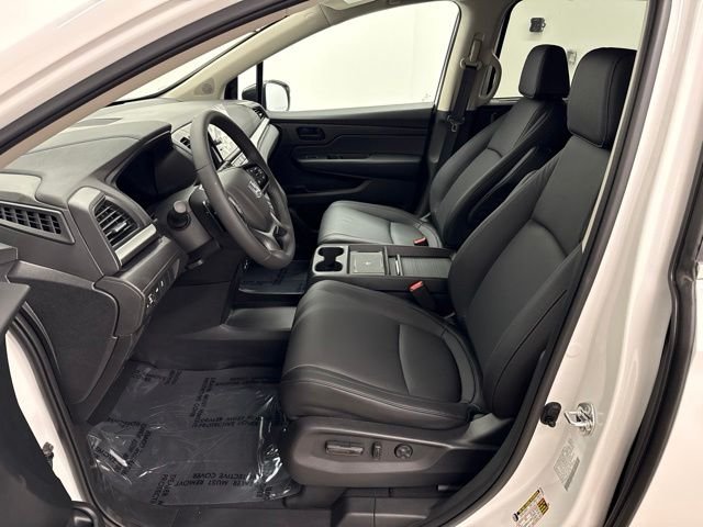 New 2026 Platinum White Pearl Honda EX-L image 13